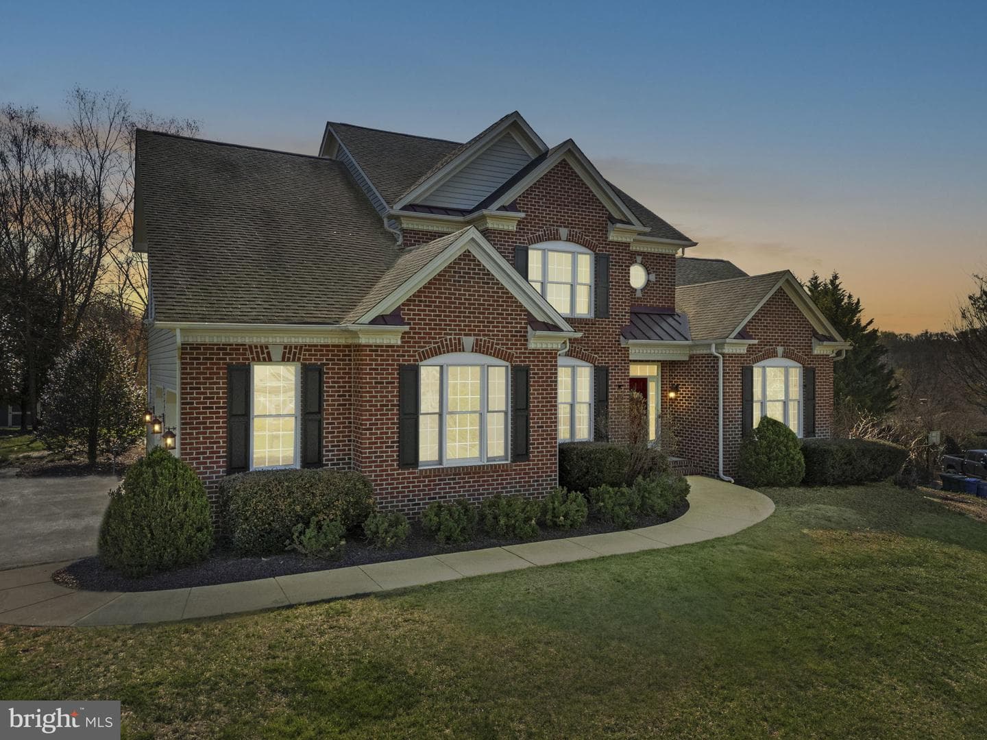 2019 Twin Lakes Drive photo 3