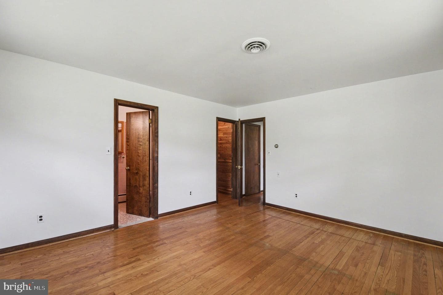 3418 Walnut Road photo 18