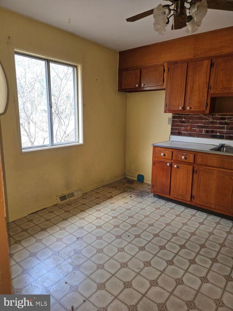 2034 Cherry Court photo 7