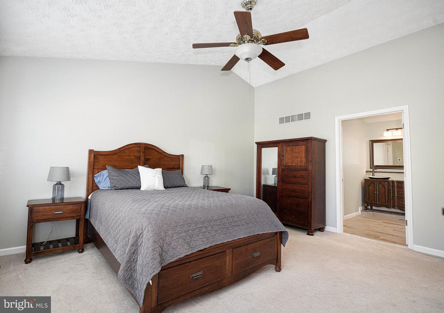 1553 Foxborough Drive photo 24