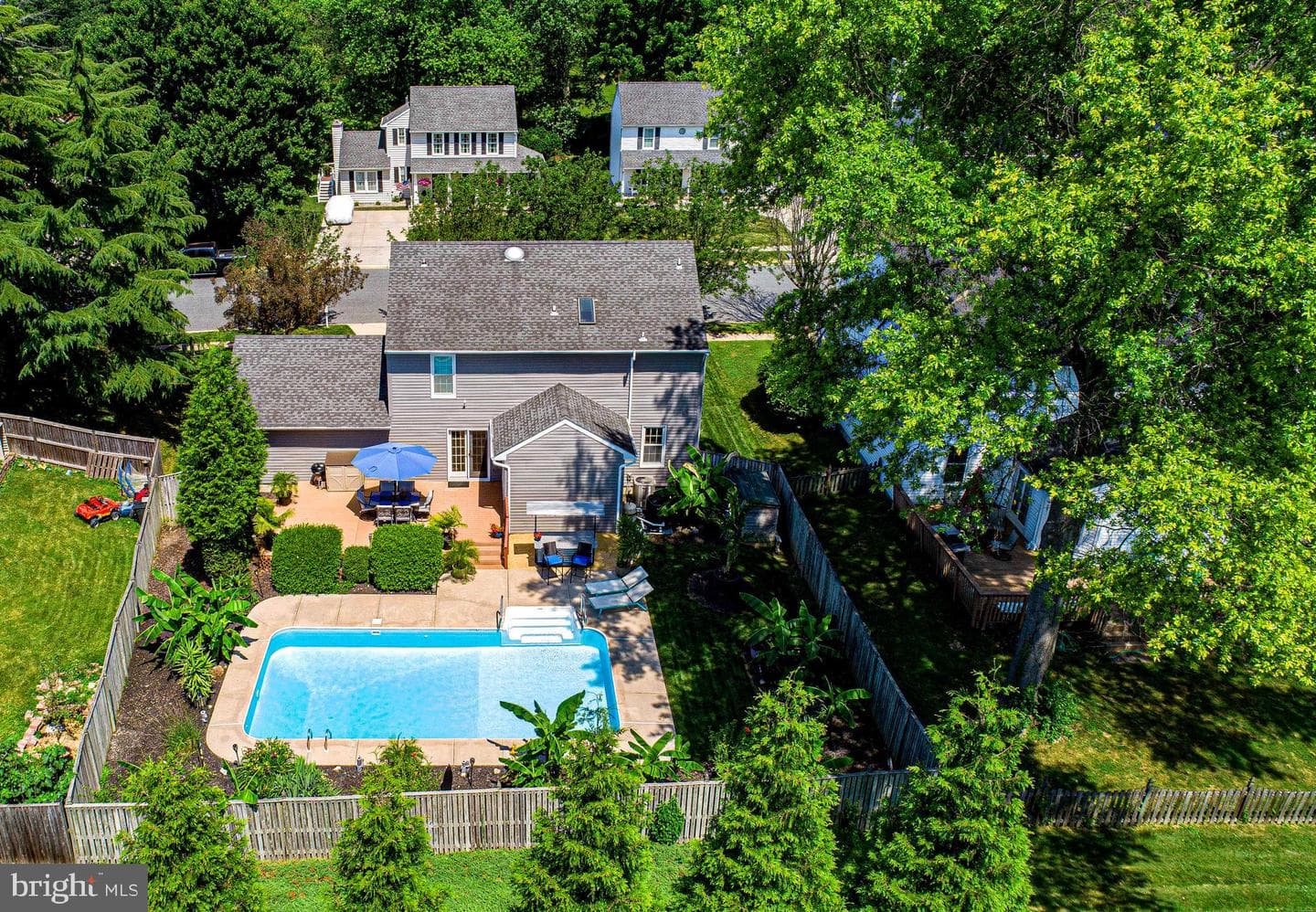 1553 Foxborough Drive photo 39