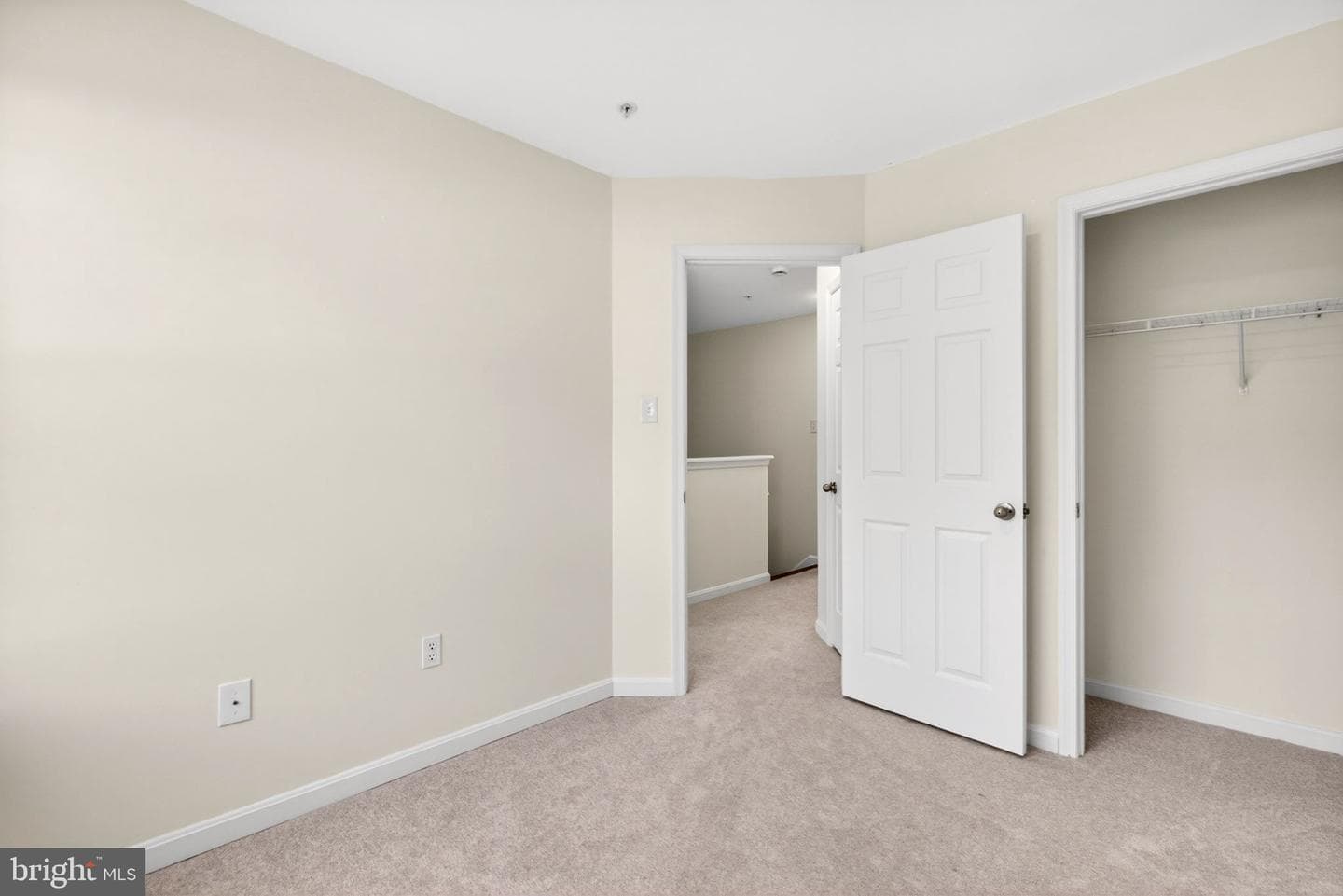 737 Shallow Ridge Court photo 36