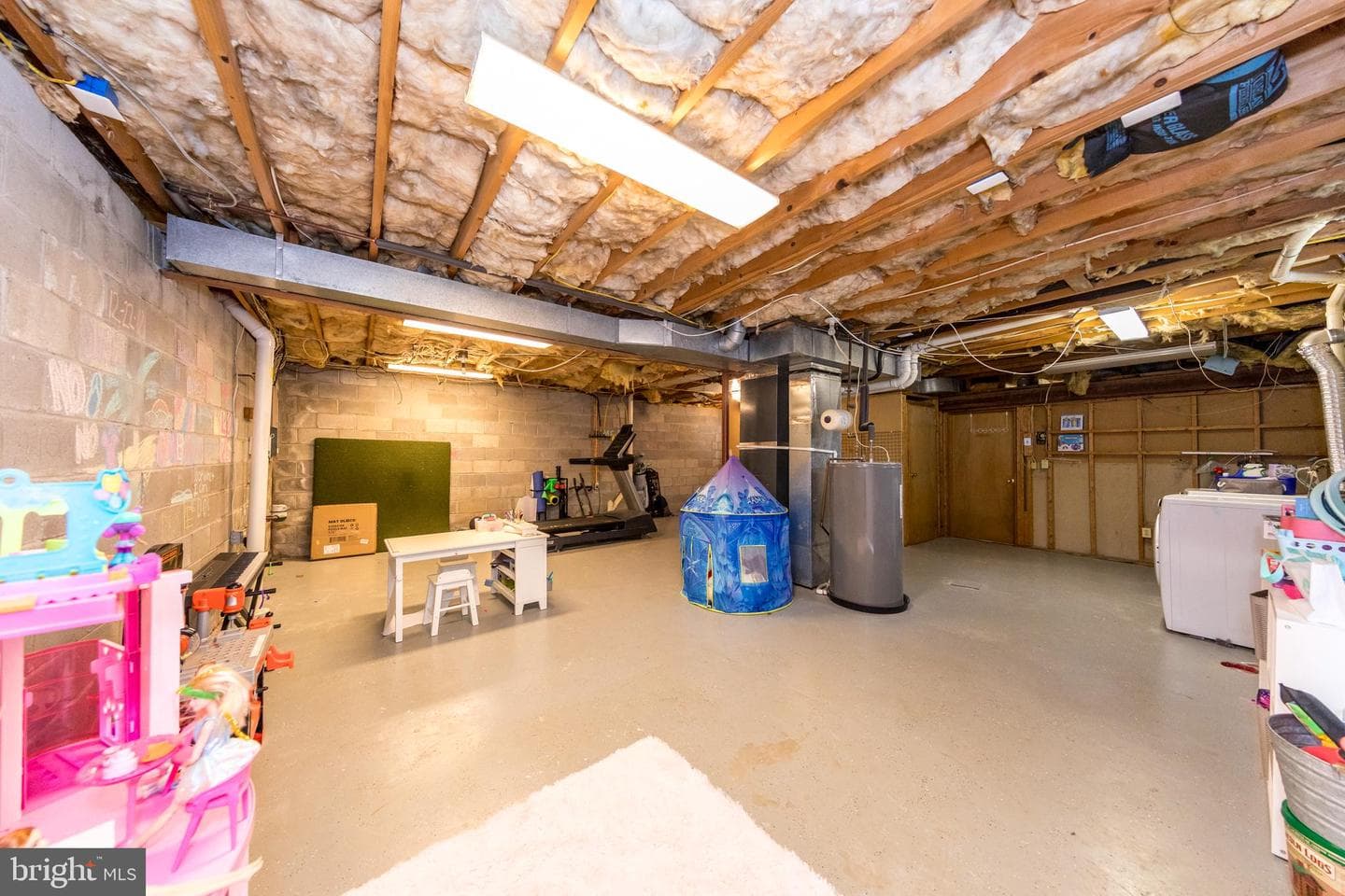 904 Chase Court photo 31
