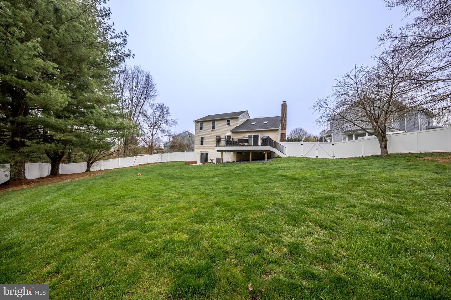 904 Chase Court photo 36