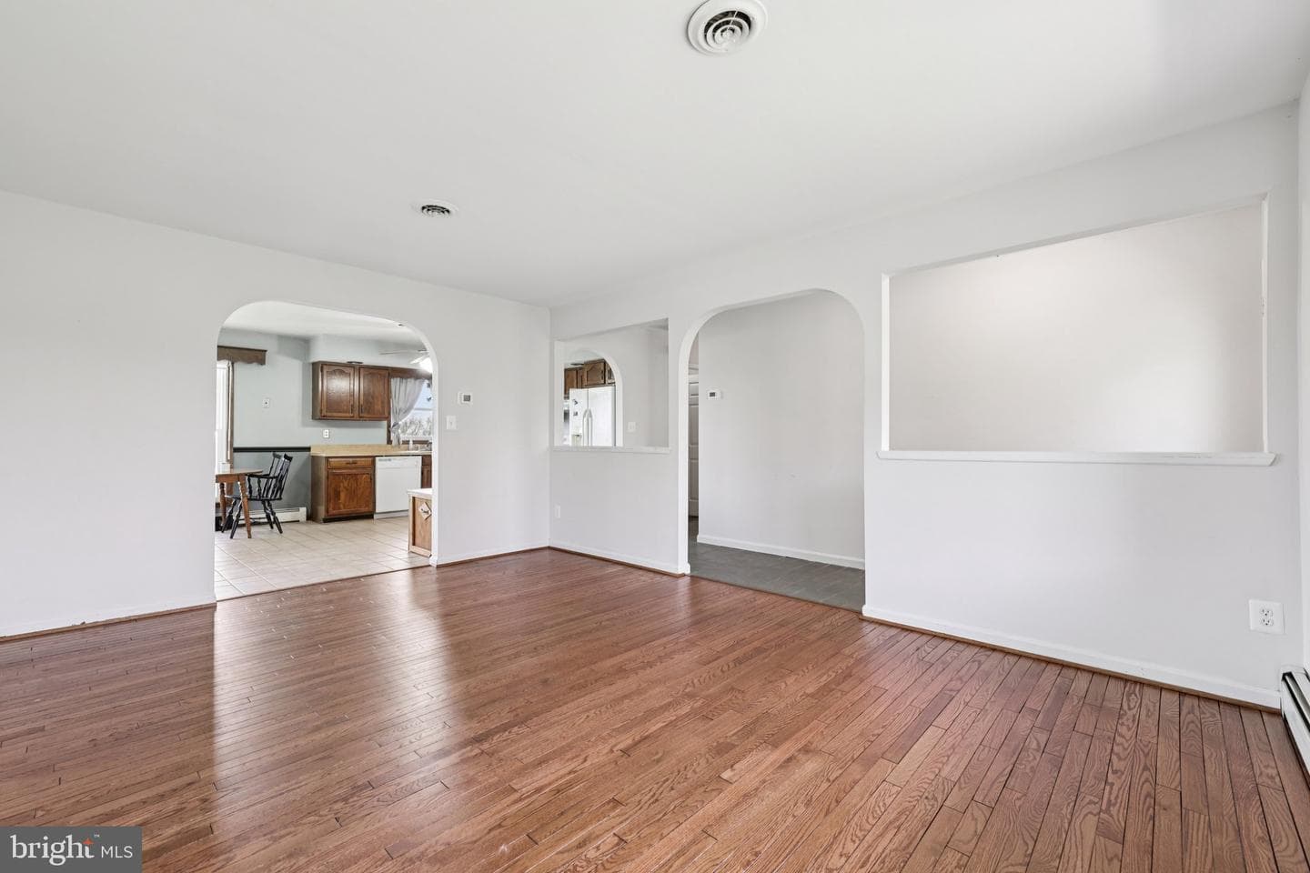3054 Whiteford Road photo 8