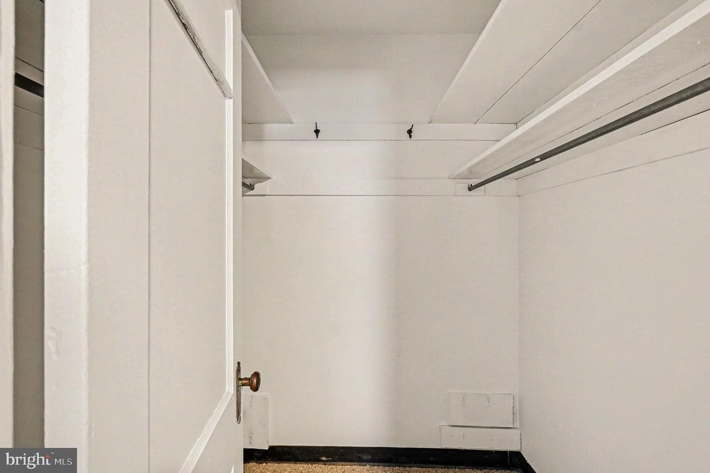 801 Lafayette St photo 18