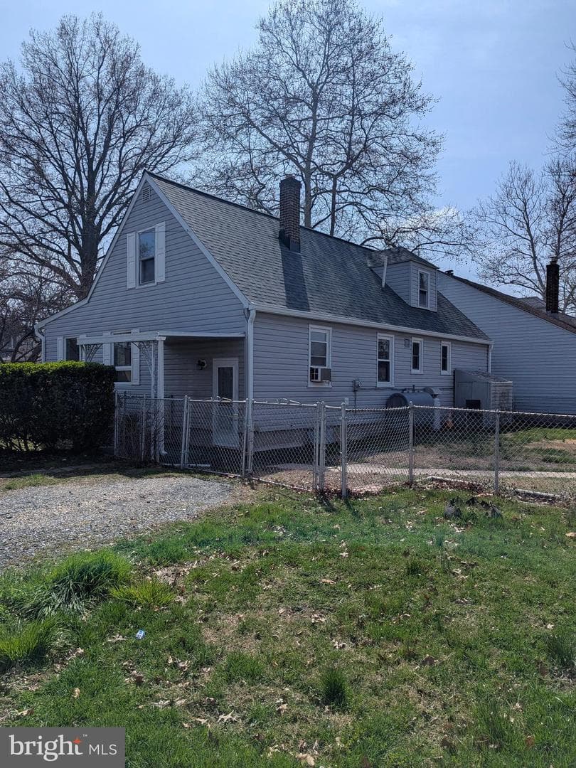 801 Lafayette St photo 28