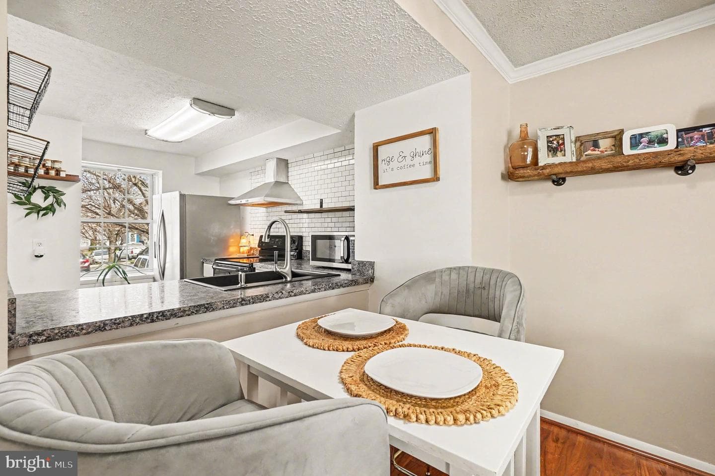 104 Long Meadow Court photo 9