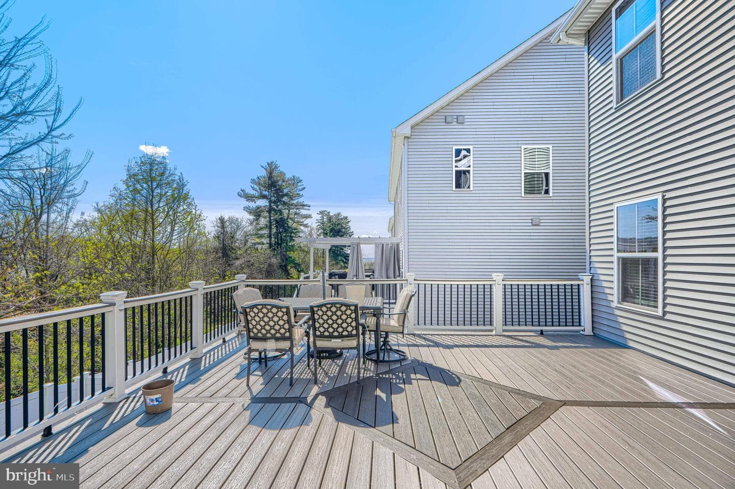 512 Dusk View Drive photo 32