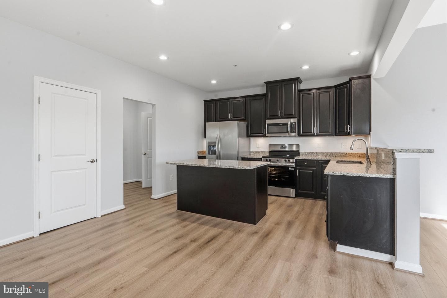 1113 Melissa Court photo 12