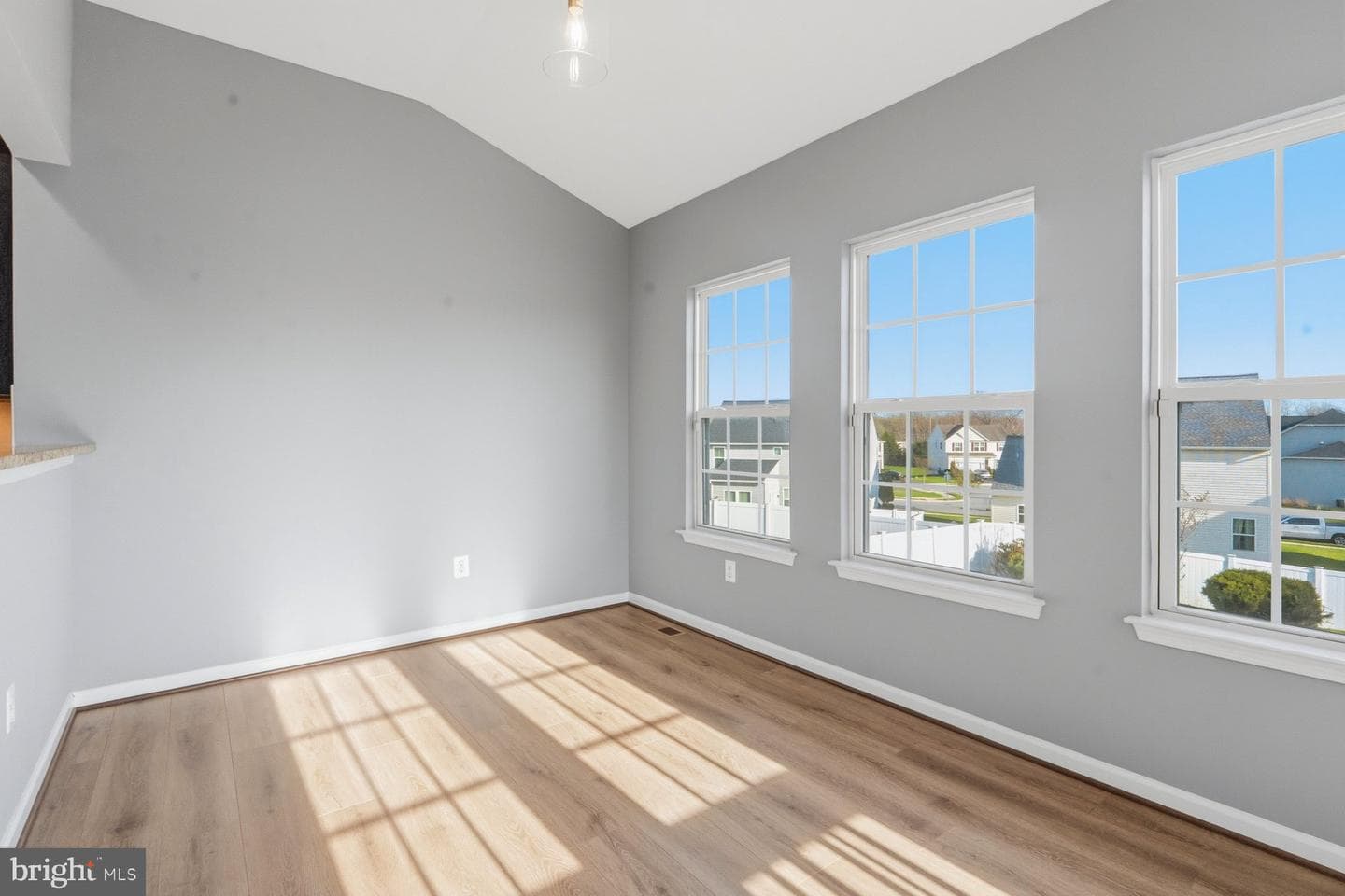 1113 Melissa Court photo 15
