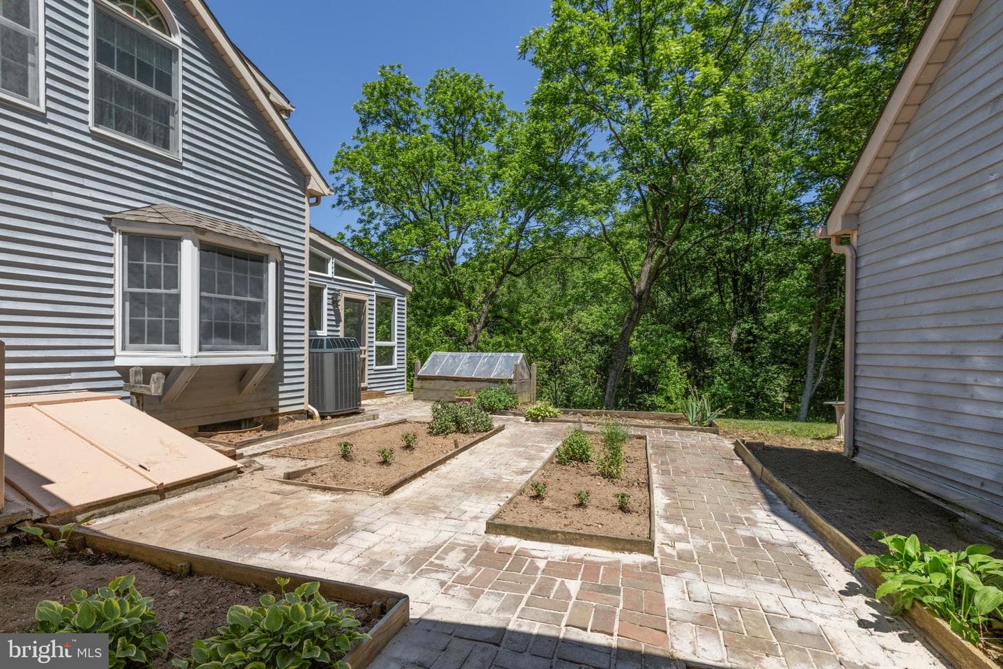 2712 Crystal Lane photo 14