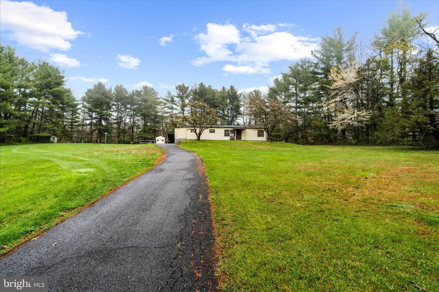 151 Darlington Road photo 7