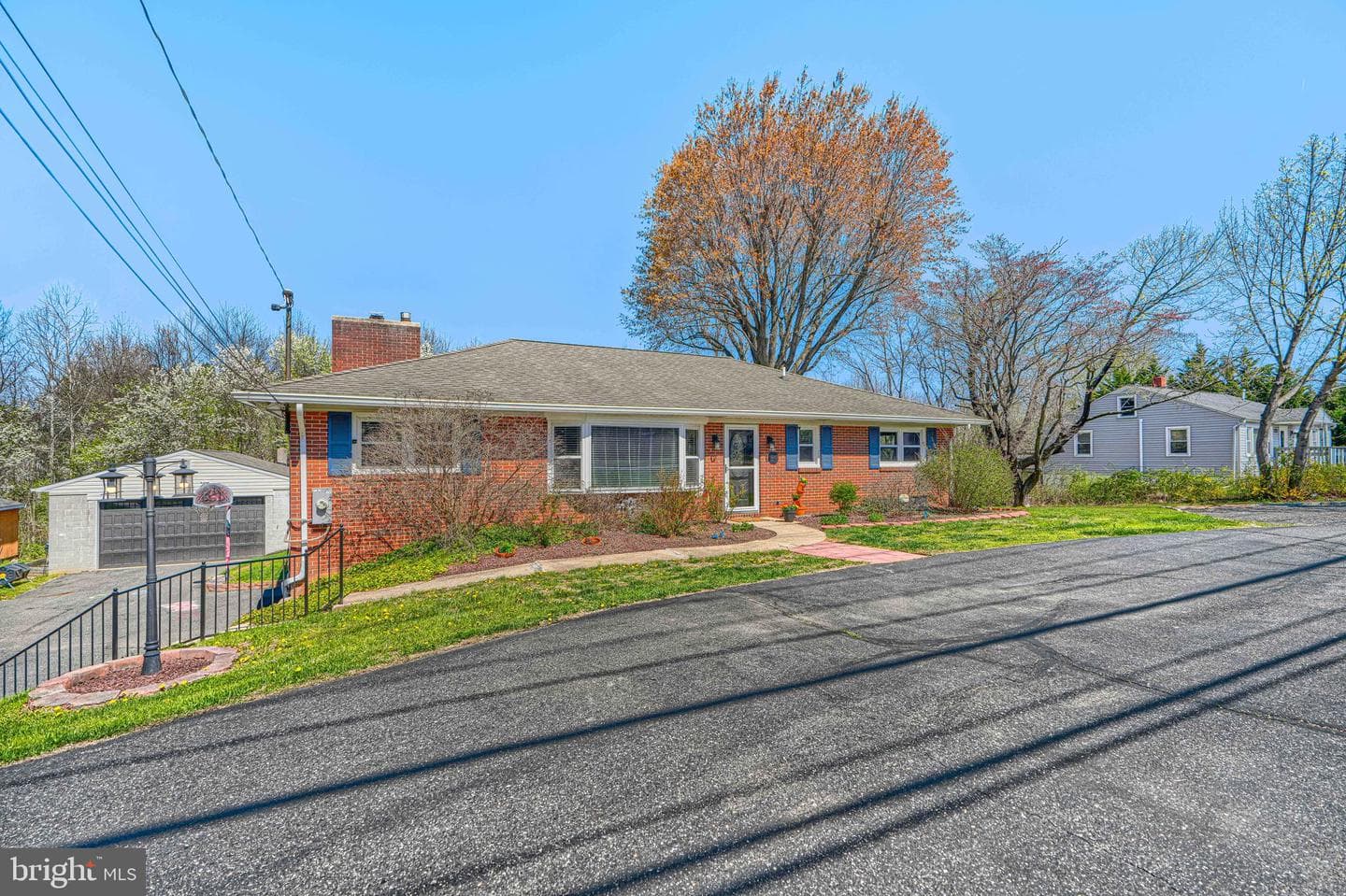 1314 E Churchville Road photo 3