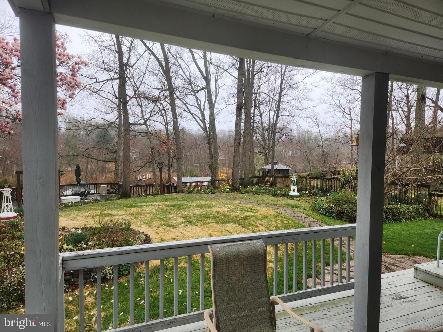 215 Garnett Road photo 15