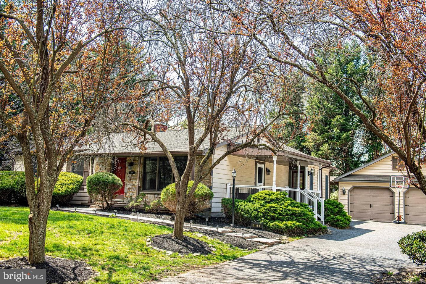 1106 Red Pump Road photo 2