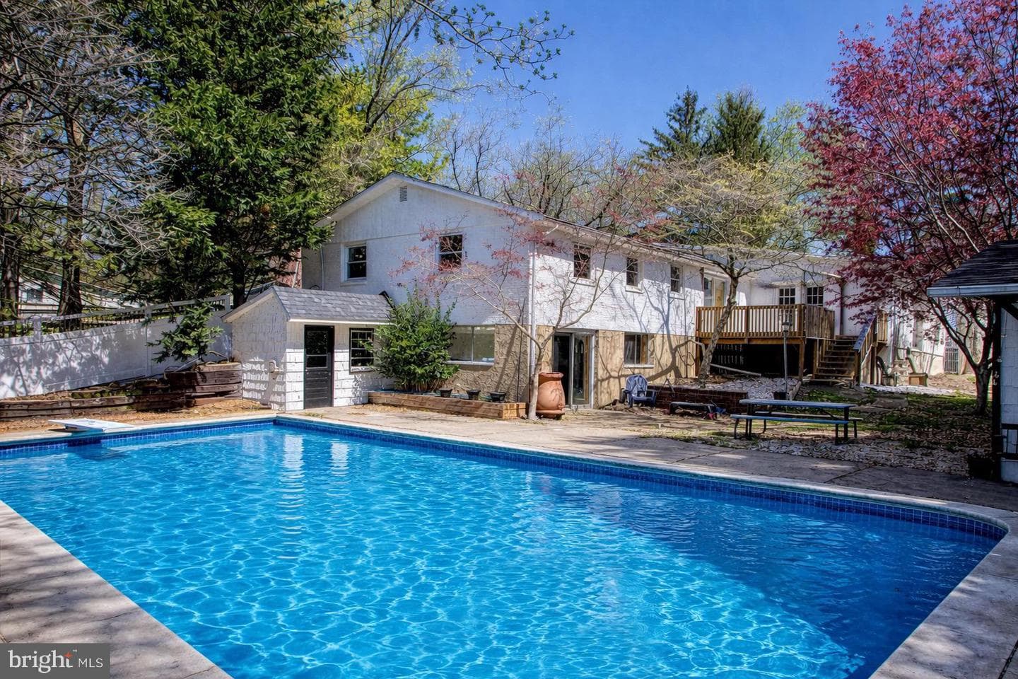 2501 Roy Terrace photo 33