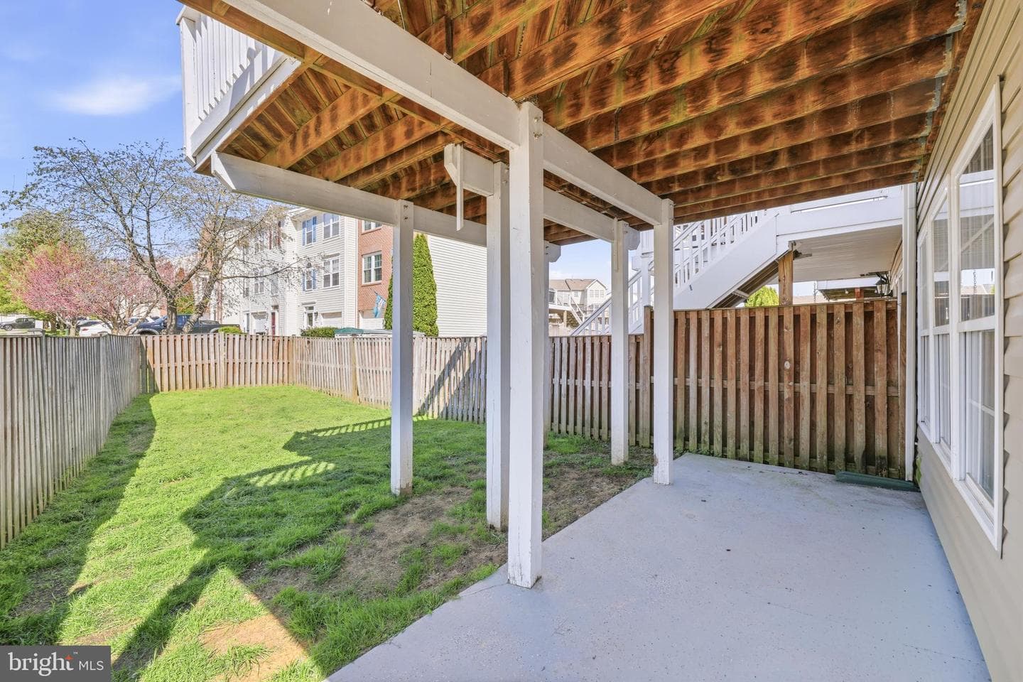 2045 Mardic Drive photo 14