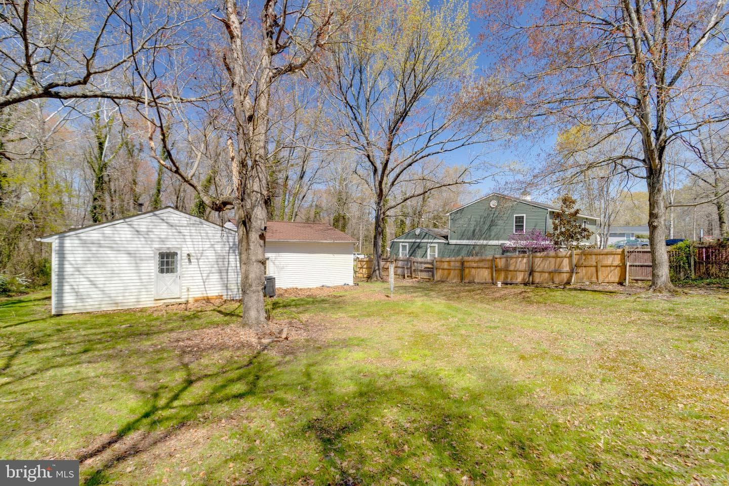 1805 Shirley Avenue photo 32