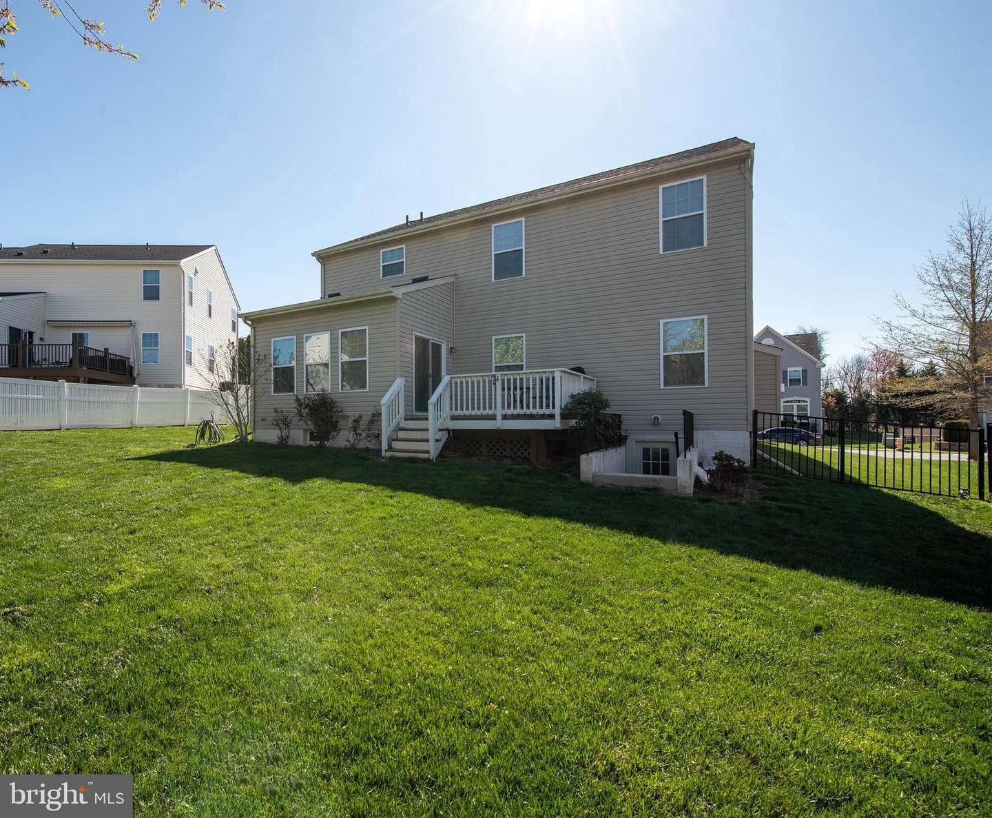 2010 Rock Glenn Boulevard photo 43