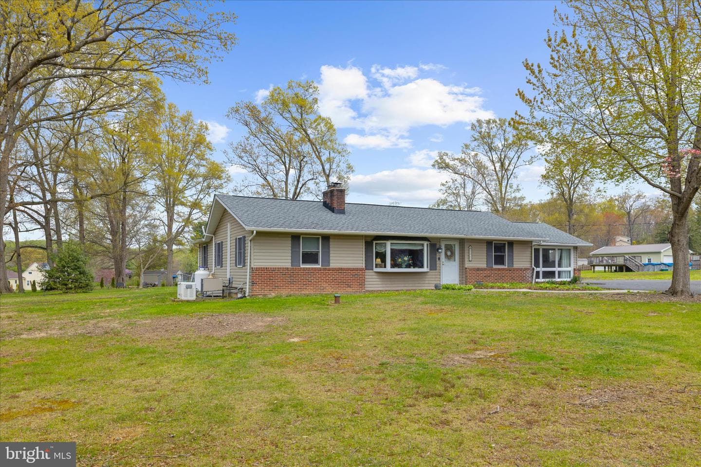 2508 Lincrest Road photo 3