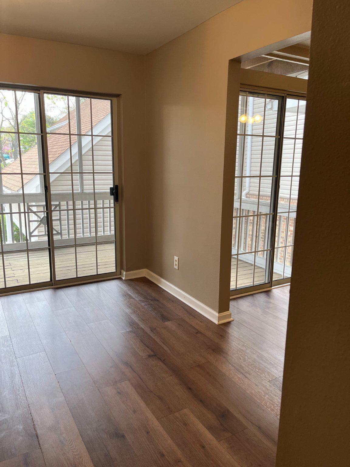 296 Canterbury Rd # 296-J photo 9