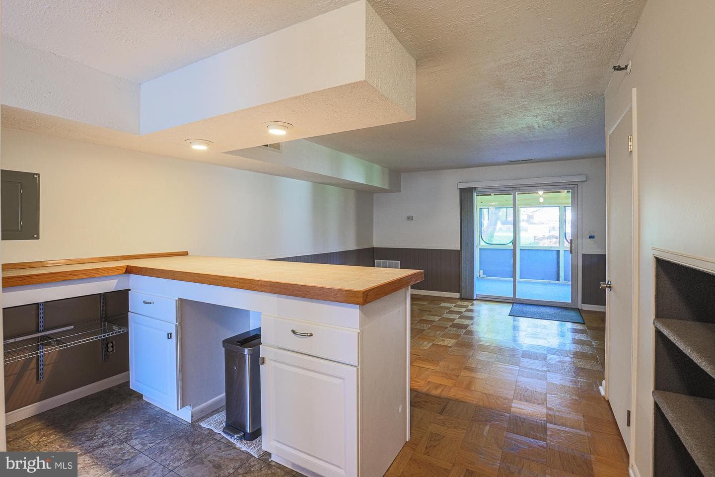 301 Sweet Briar Court photo 10