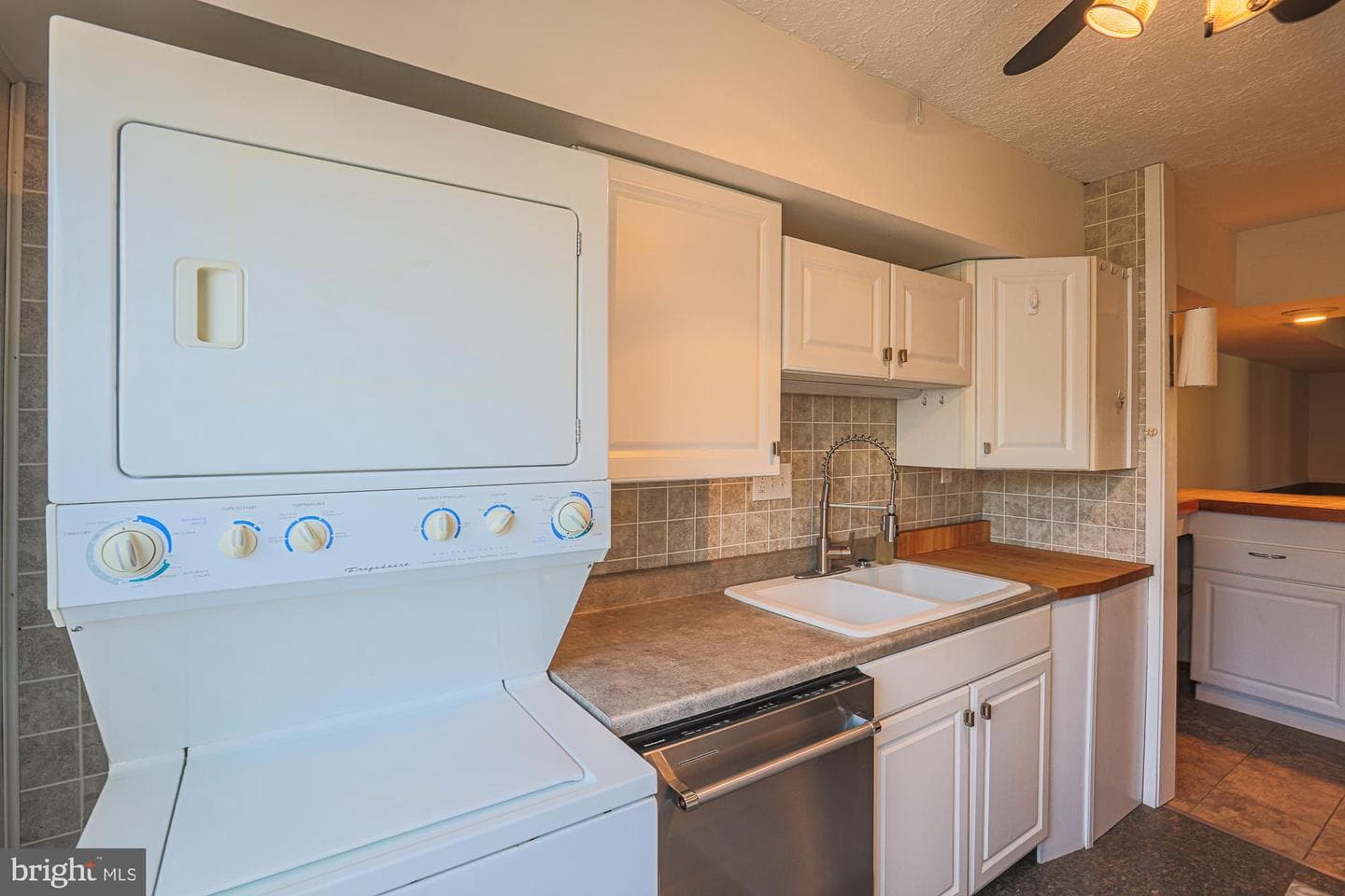 301 Sweet Briar Court photo 17