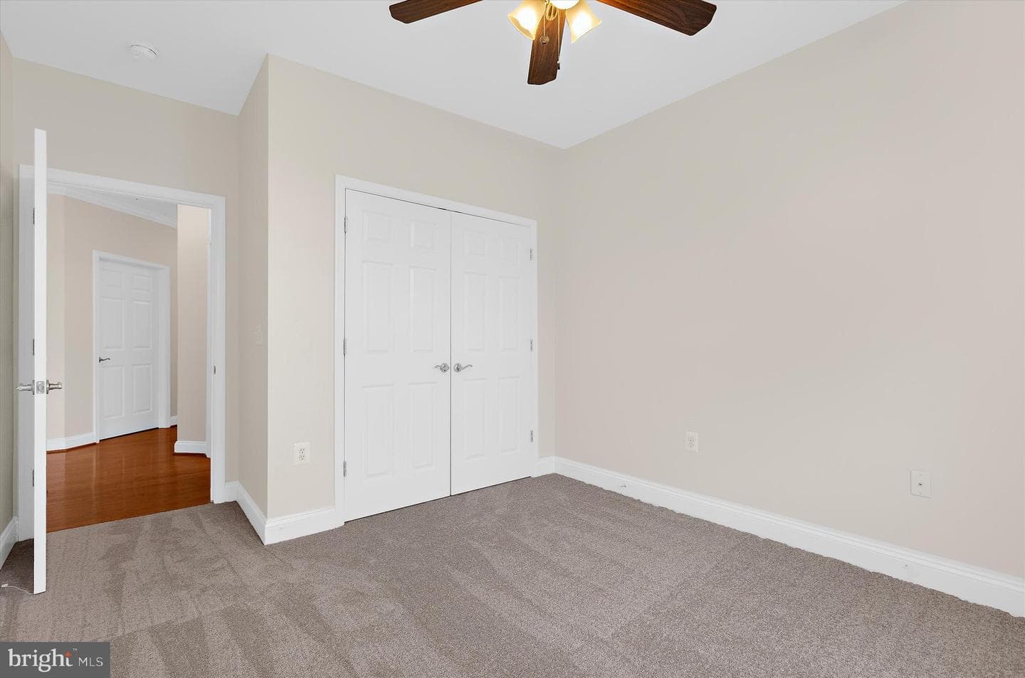 1815 Selvin Drive #204 photo 20