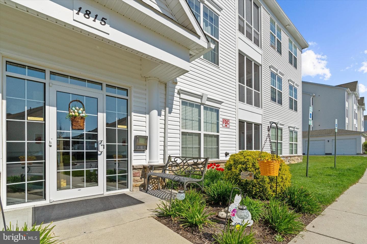 1815 Selvin Drive #204 photo 32