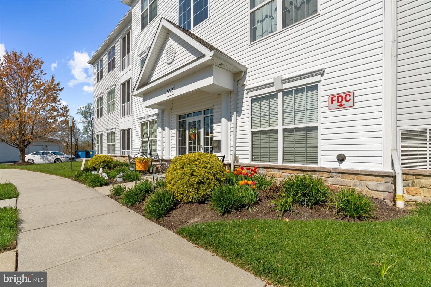 1815 Selvin Drive #204 photo 34