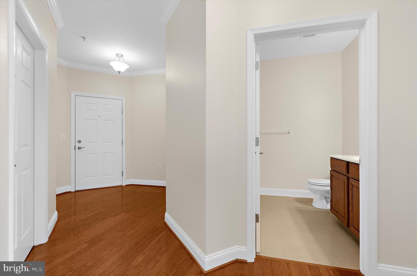 1815 Selvin Drive #204 photo 6