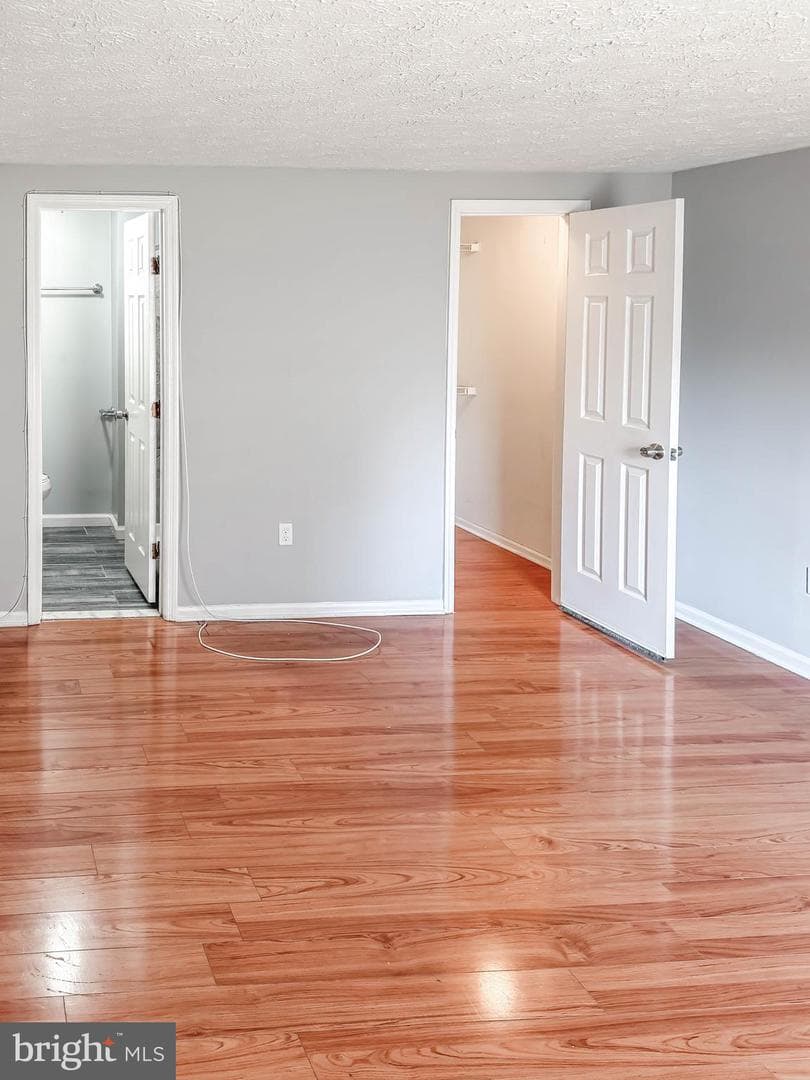 904 Swallow Crest Court #904-D photo 4