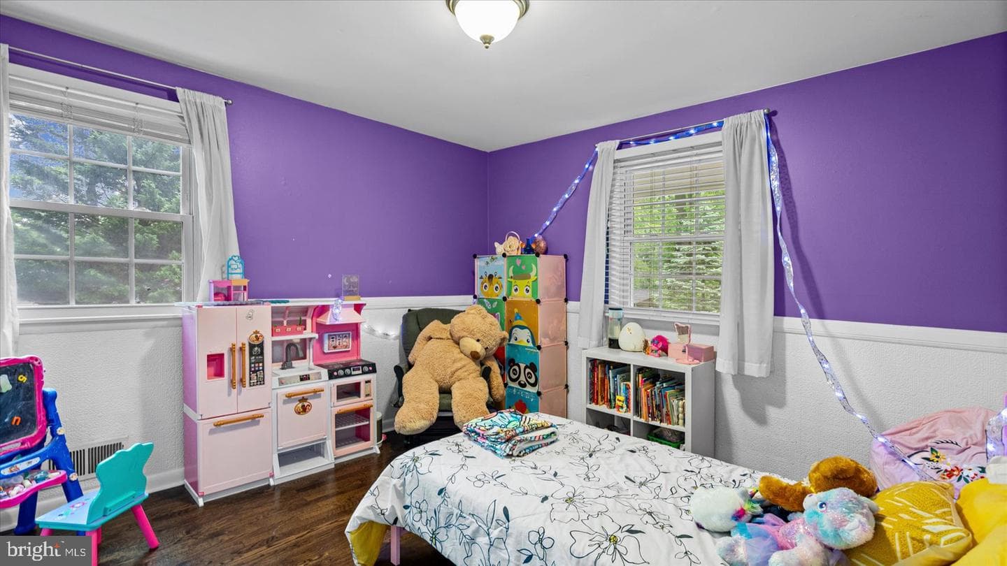 1512 Steeplechase Drive photo 21