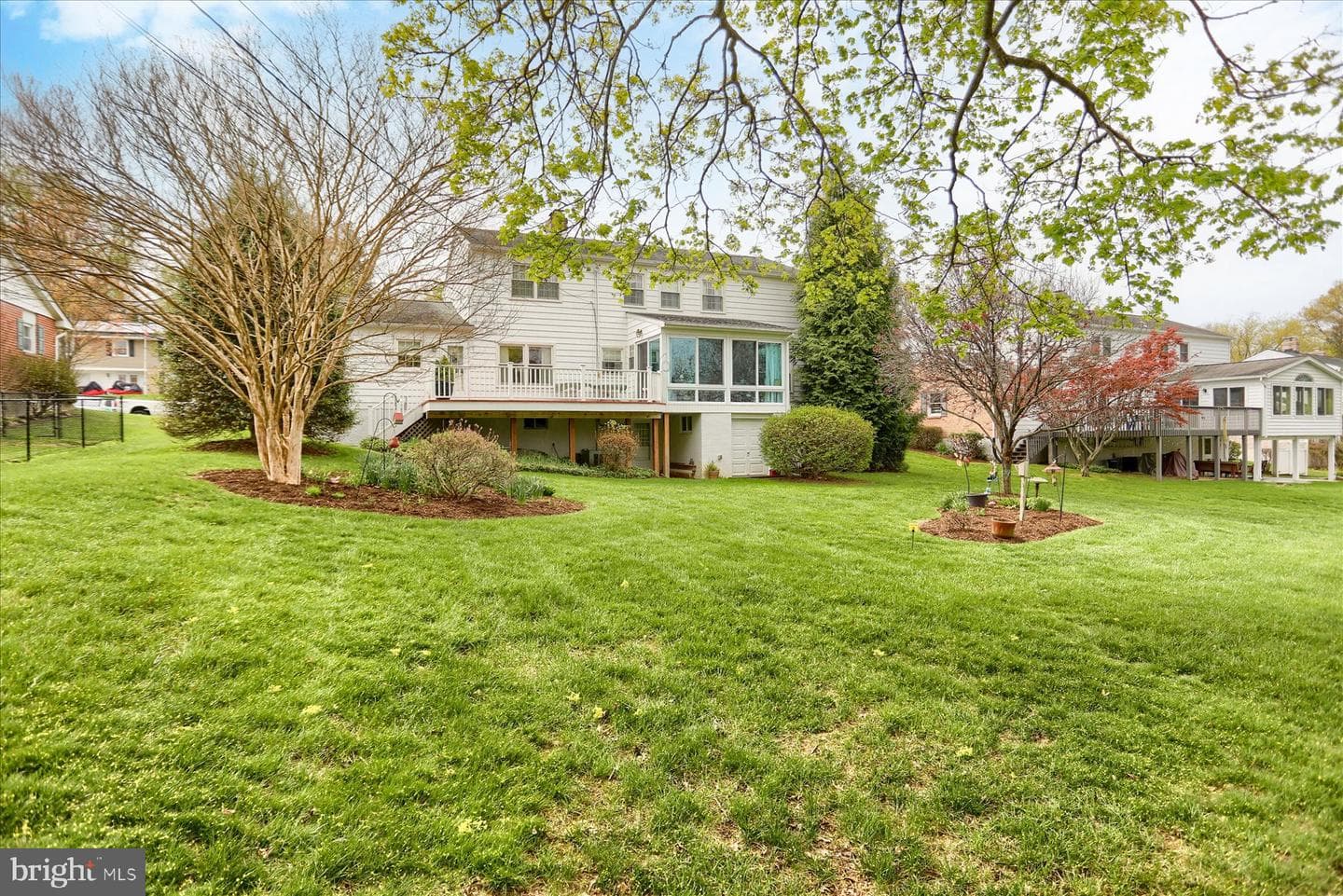 718 Linwood Avenue photo 30