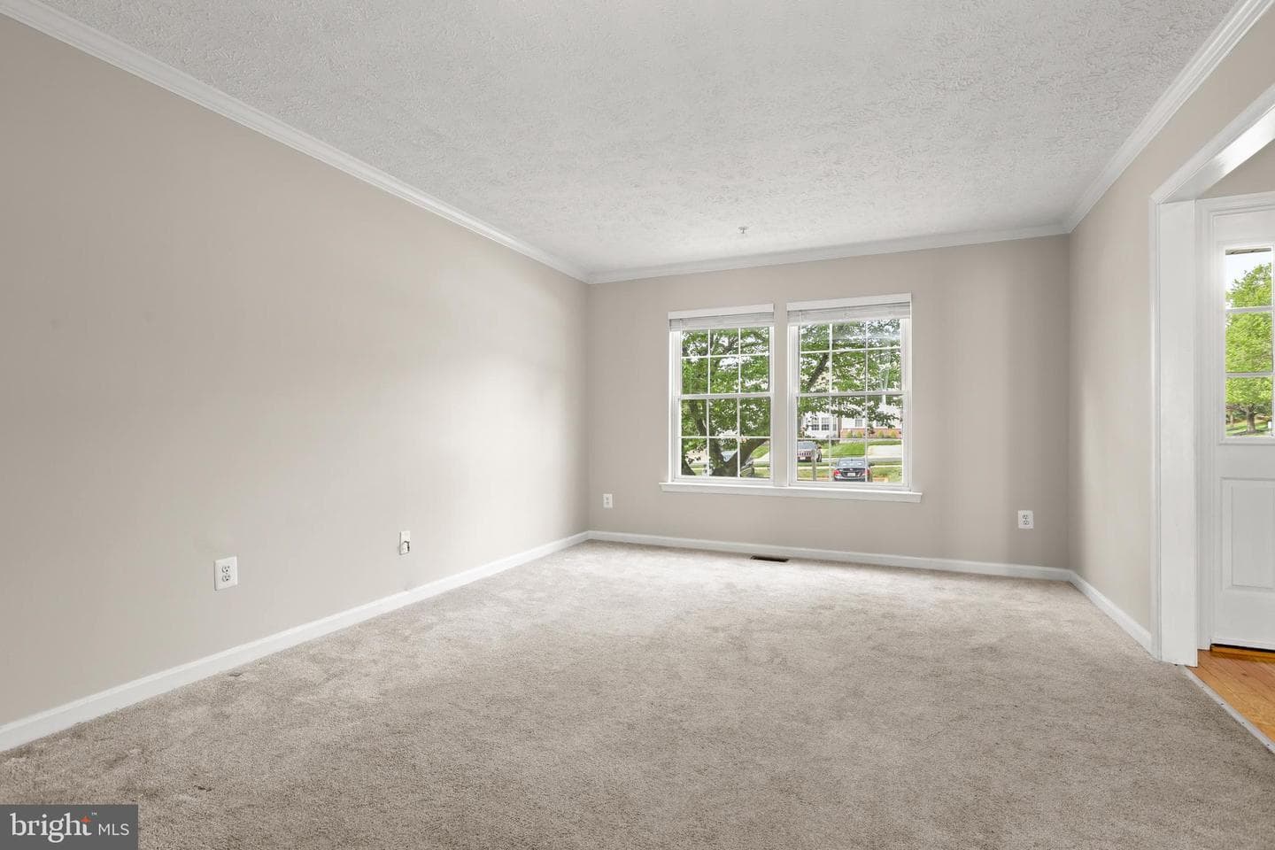 1983 Cullen Way photo 14