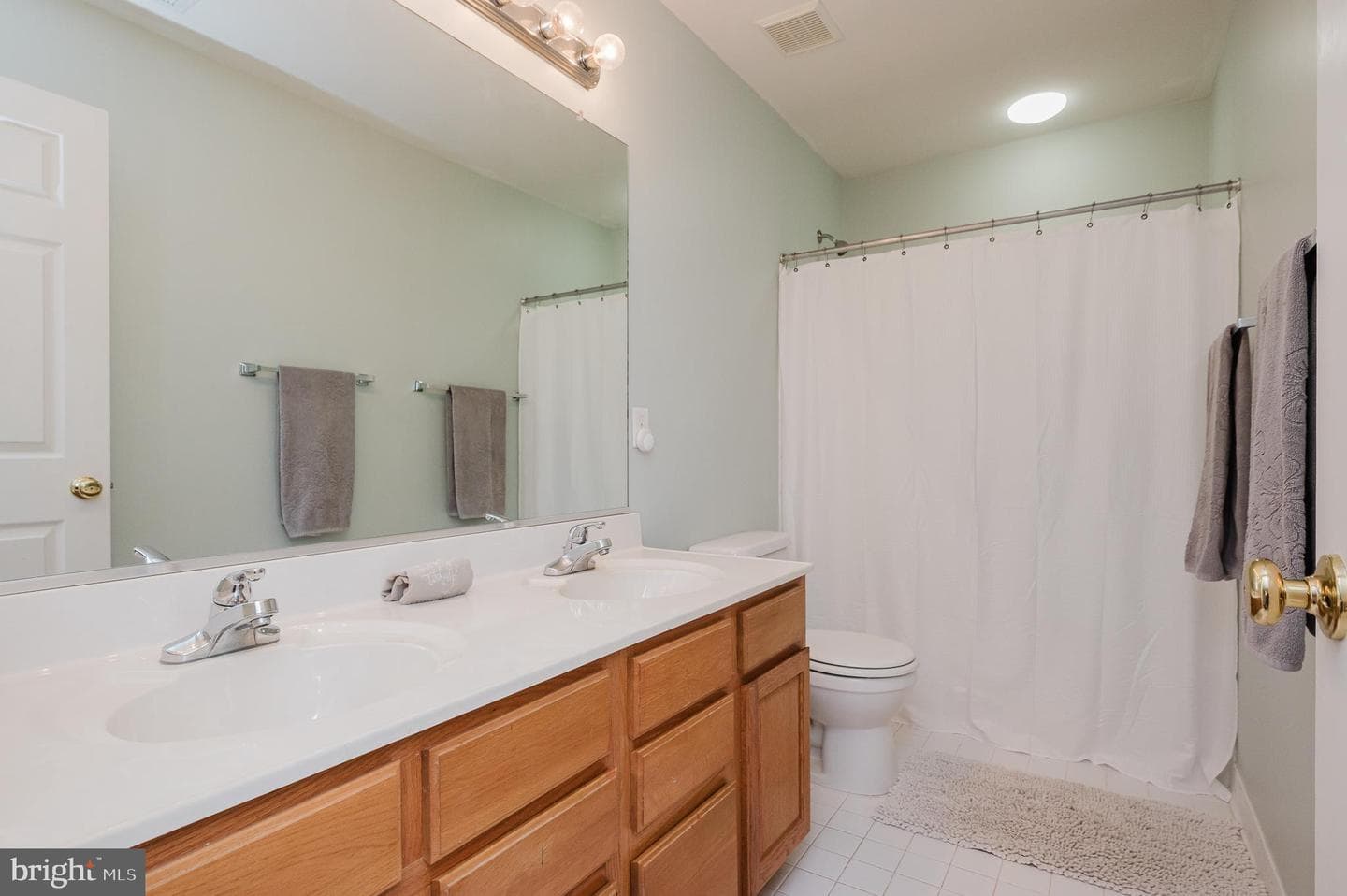 2623 E Rhododendron Drive photo 56