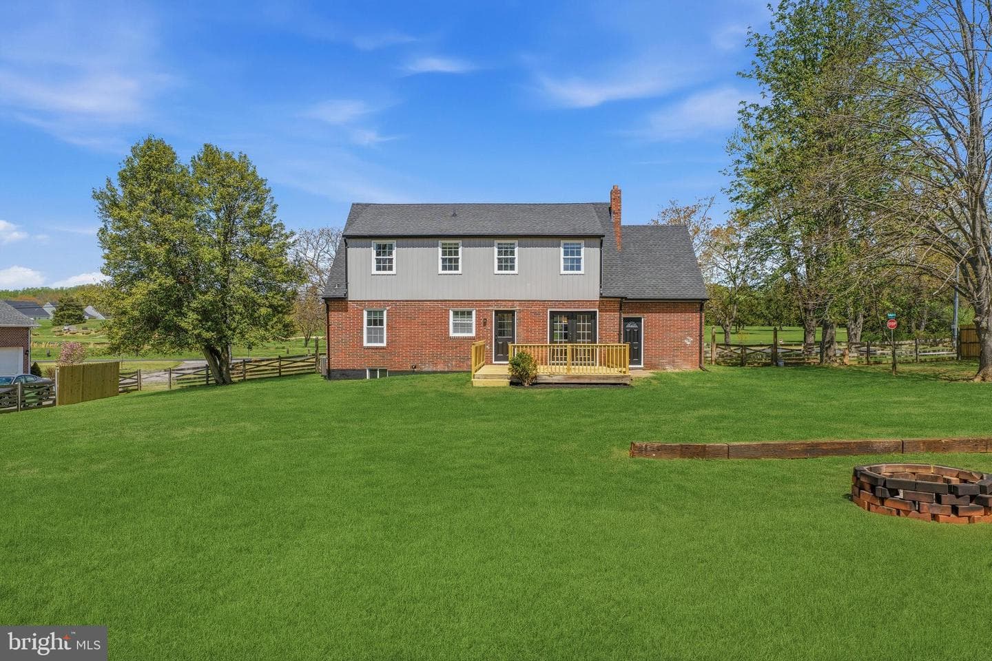 815 Gilbert Road photo 54