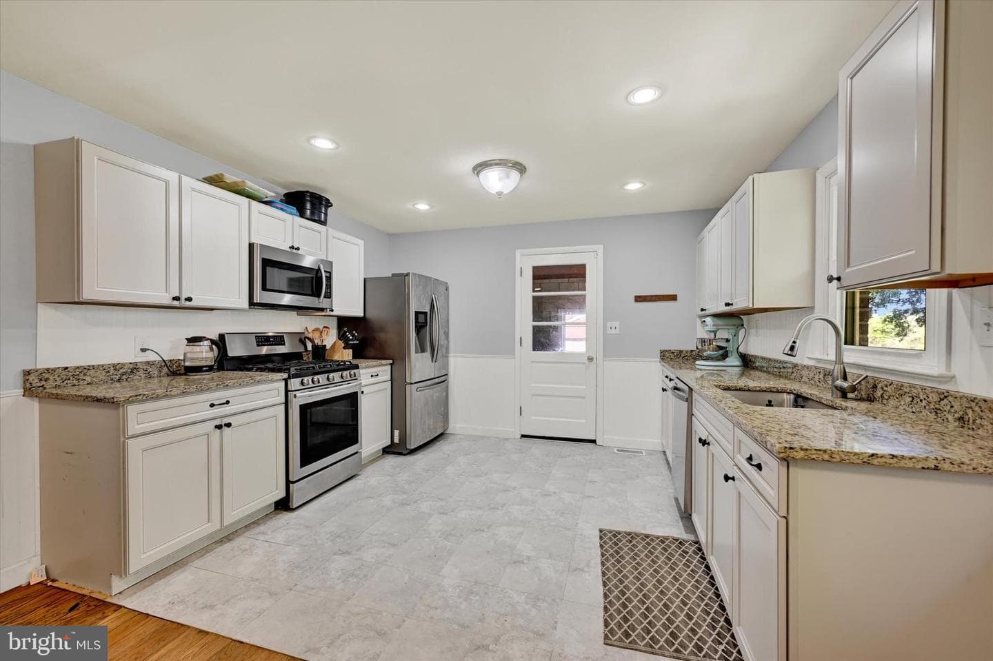 2019 S Fountain Green Road photo 9