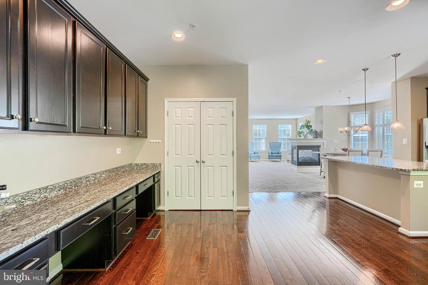 246 Mohegan Drive photo 18