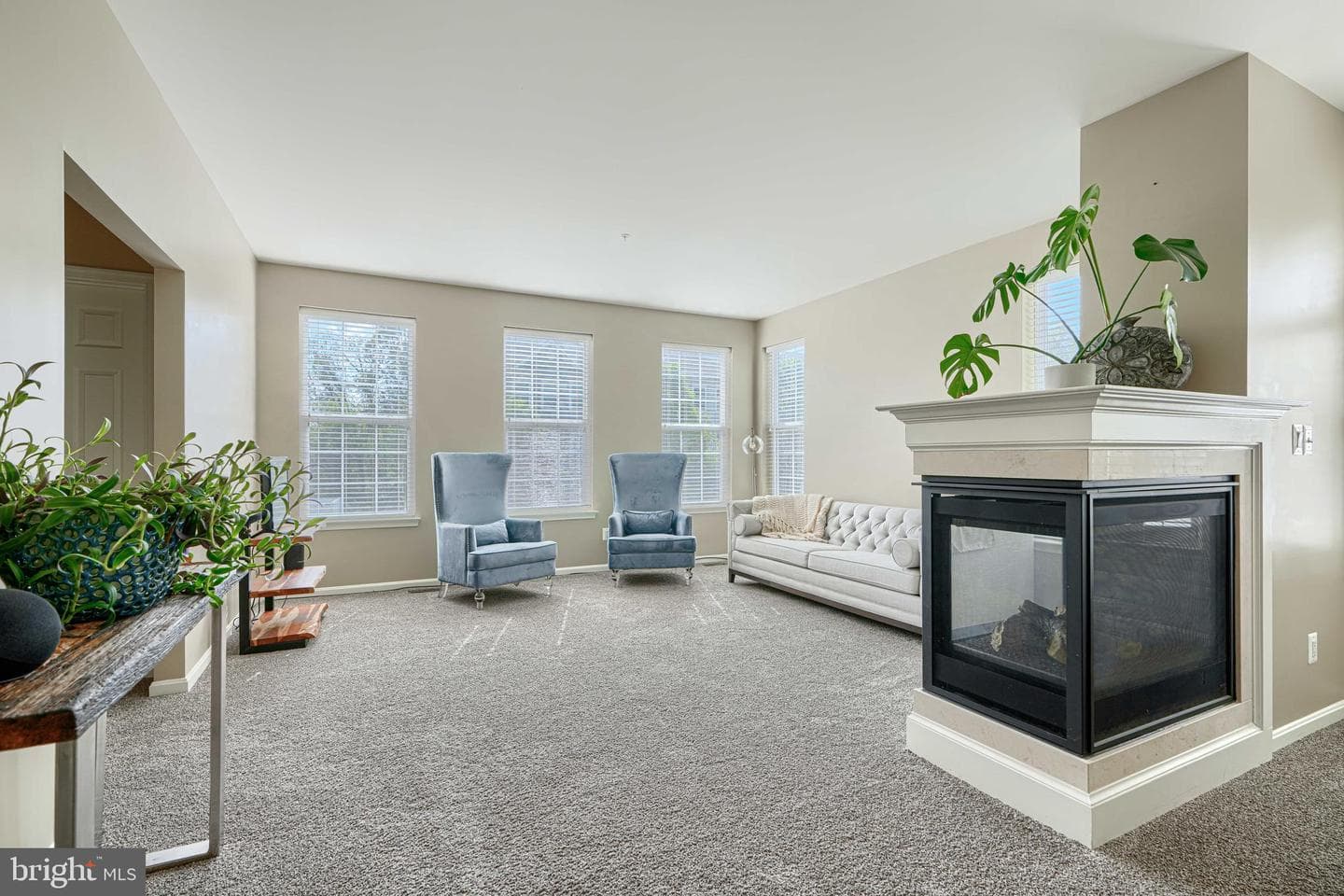 246 Mohegan Drive photo 6