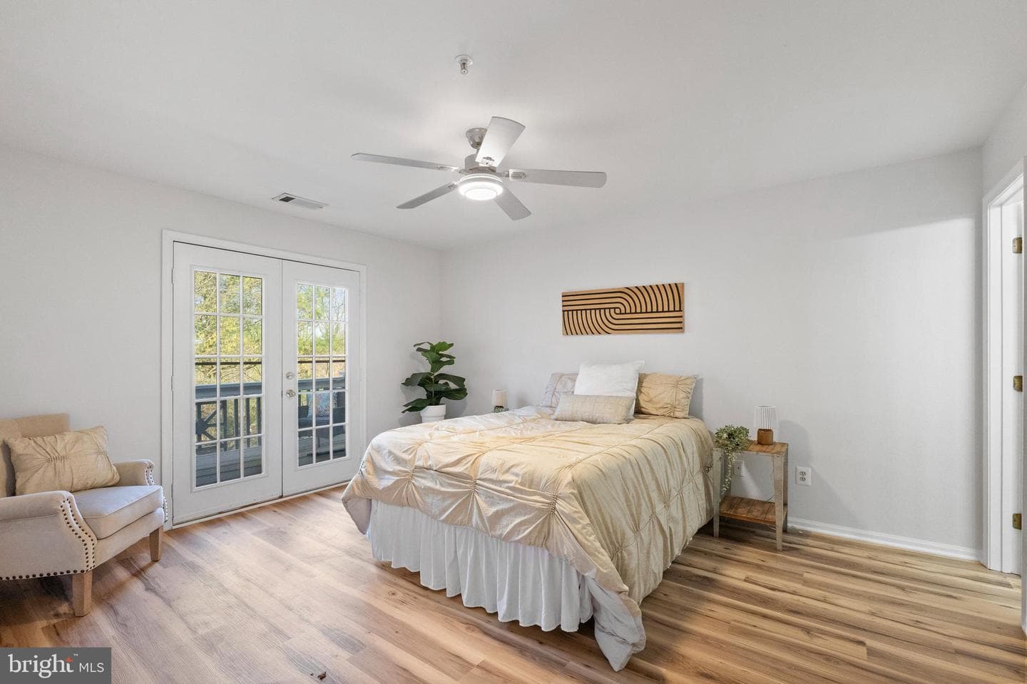 304 Canterbury Road #304-P photo 11