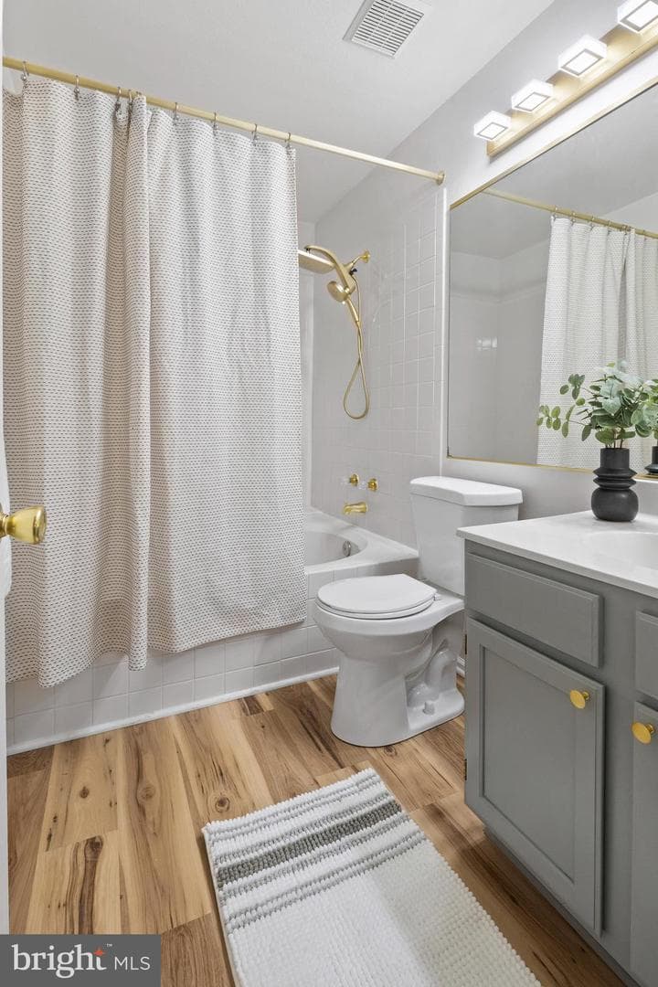 304 Canterbury Road #304-P photo 20