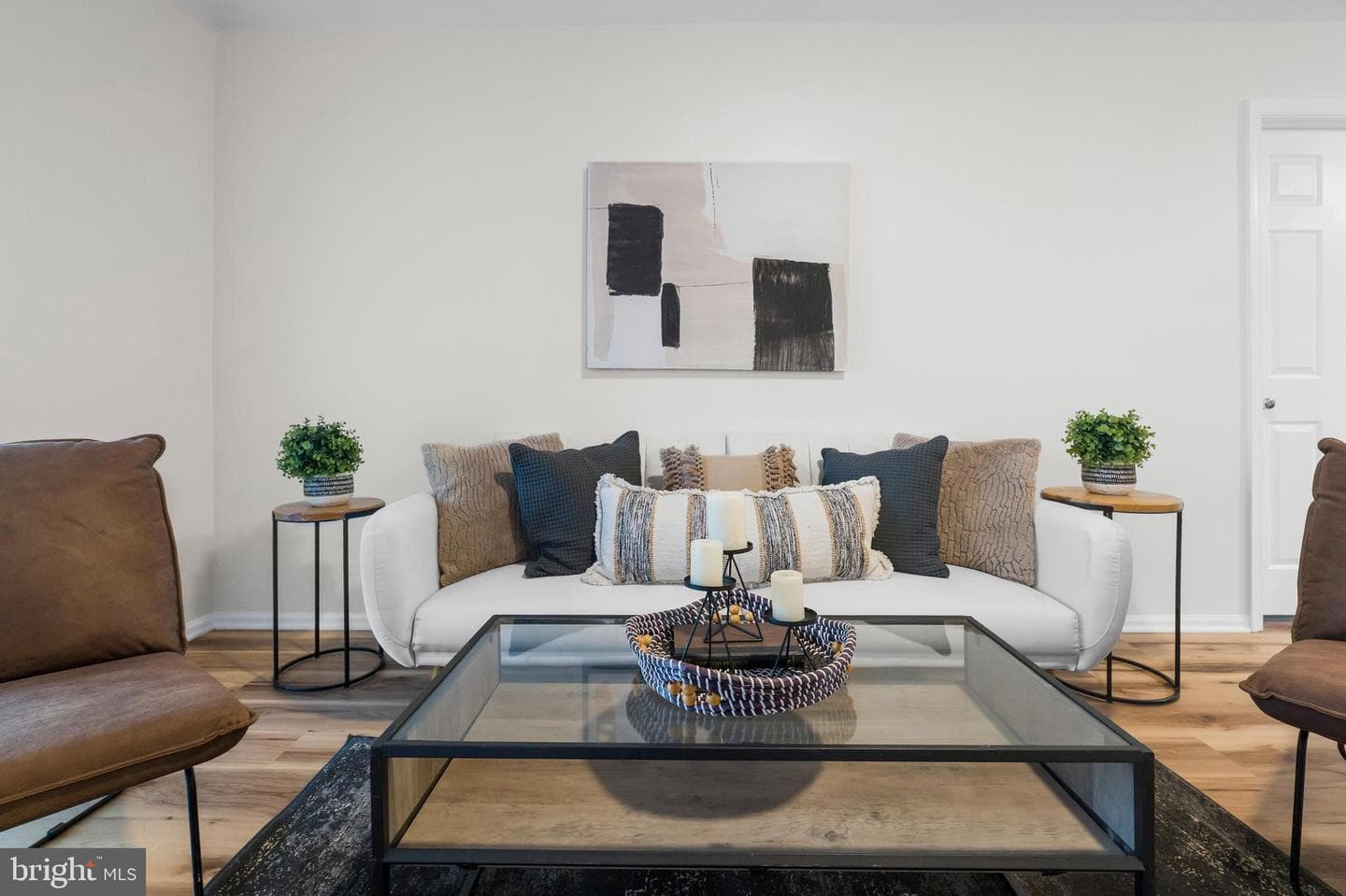 304 Canterbury Road #304-P photo 4