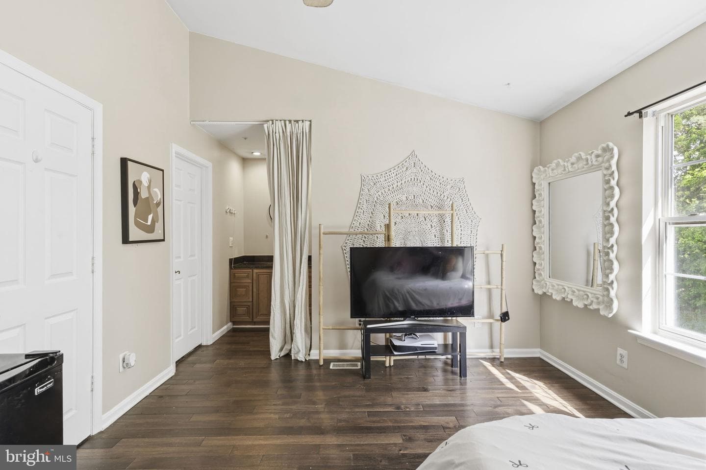 193 Ferring Court photo 13