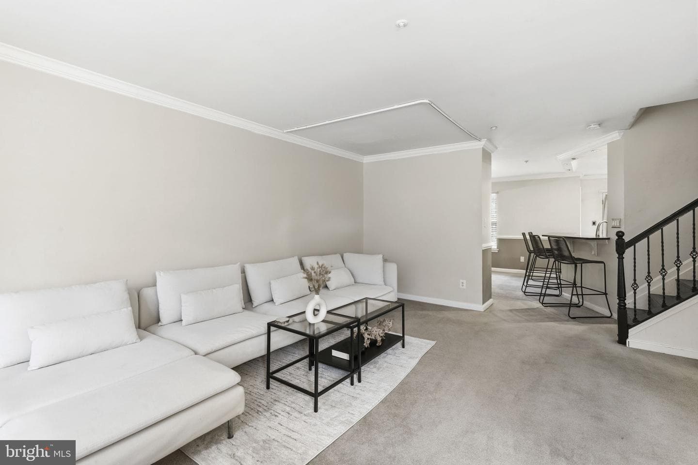 193 Ferring Court photo 3