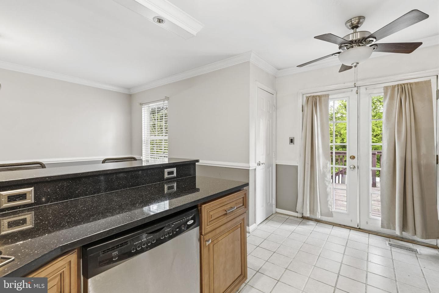 193 Ferring Court photo 9