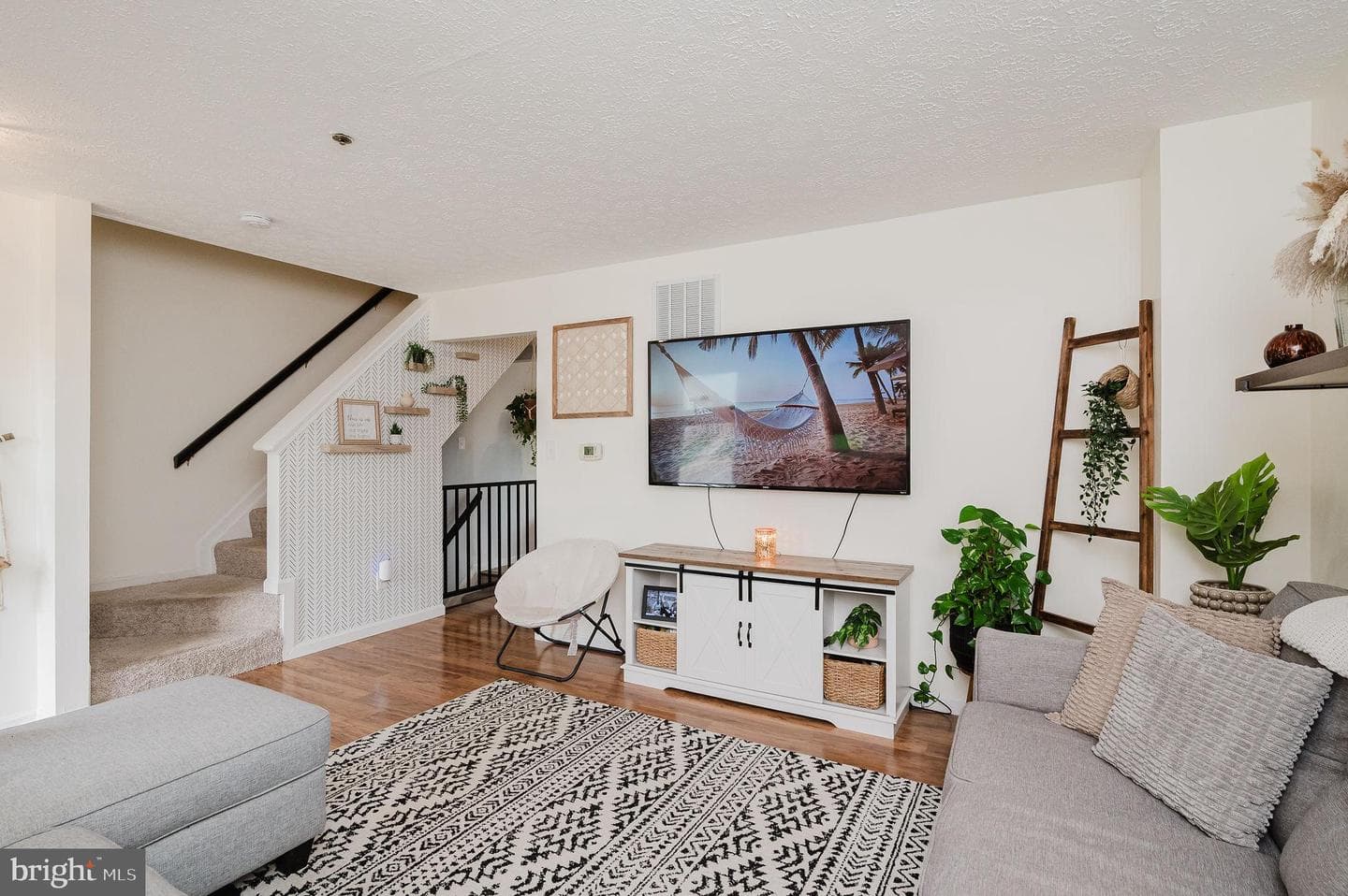 105 Hunter Court photo 6