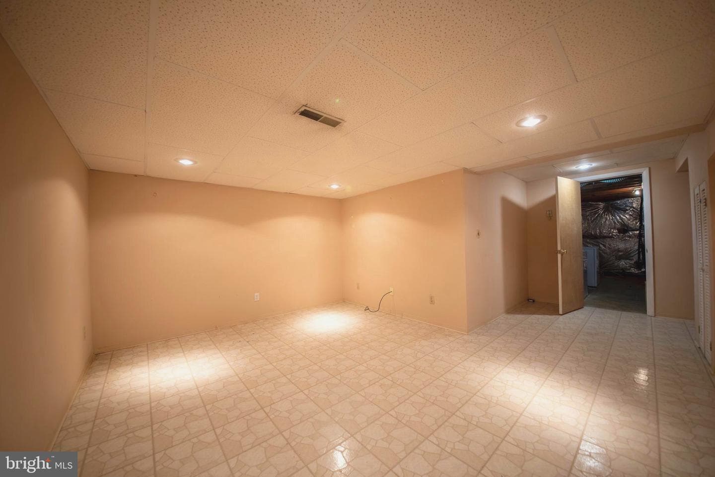 357 Regal Drive photo 21