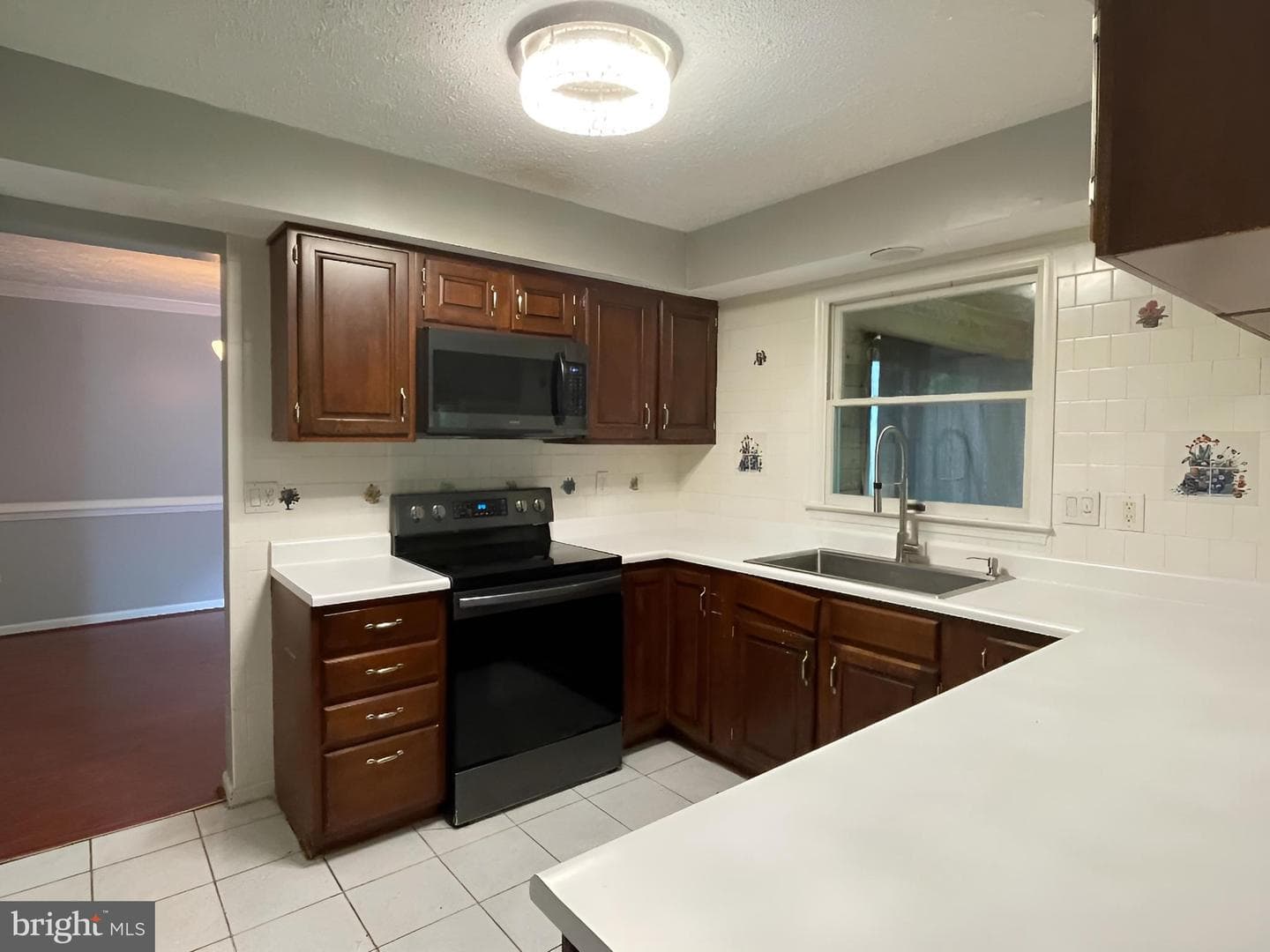 413 Grasmere Drive photo 8